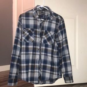Volcom women’s flannel sweater